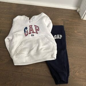 6-12 Baby Gap Outfit